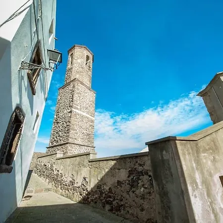 Loft In The Castle Free Wifi Appartamento *