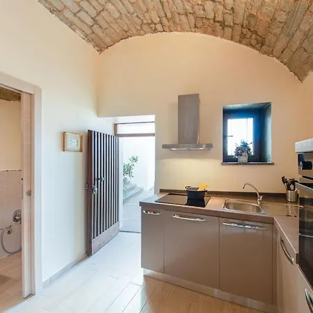 Loft In The Castle Free Wifi Appartamento